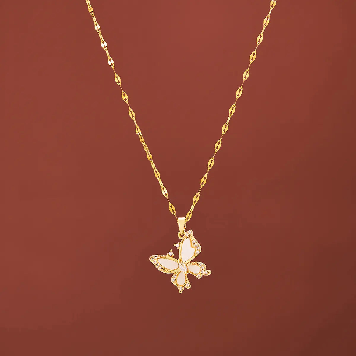Bijou Papillon 18k gold plated necklace سنسال جوهرة الفراشة
