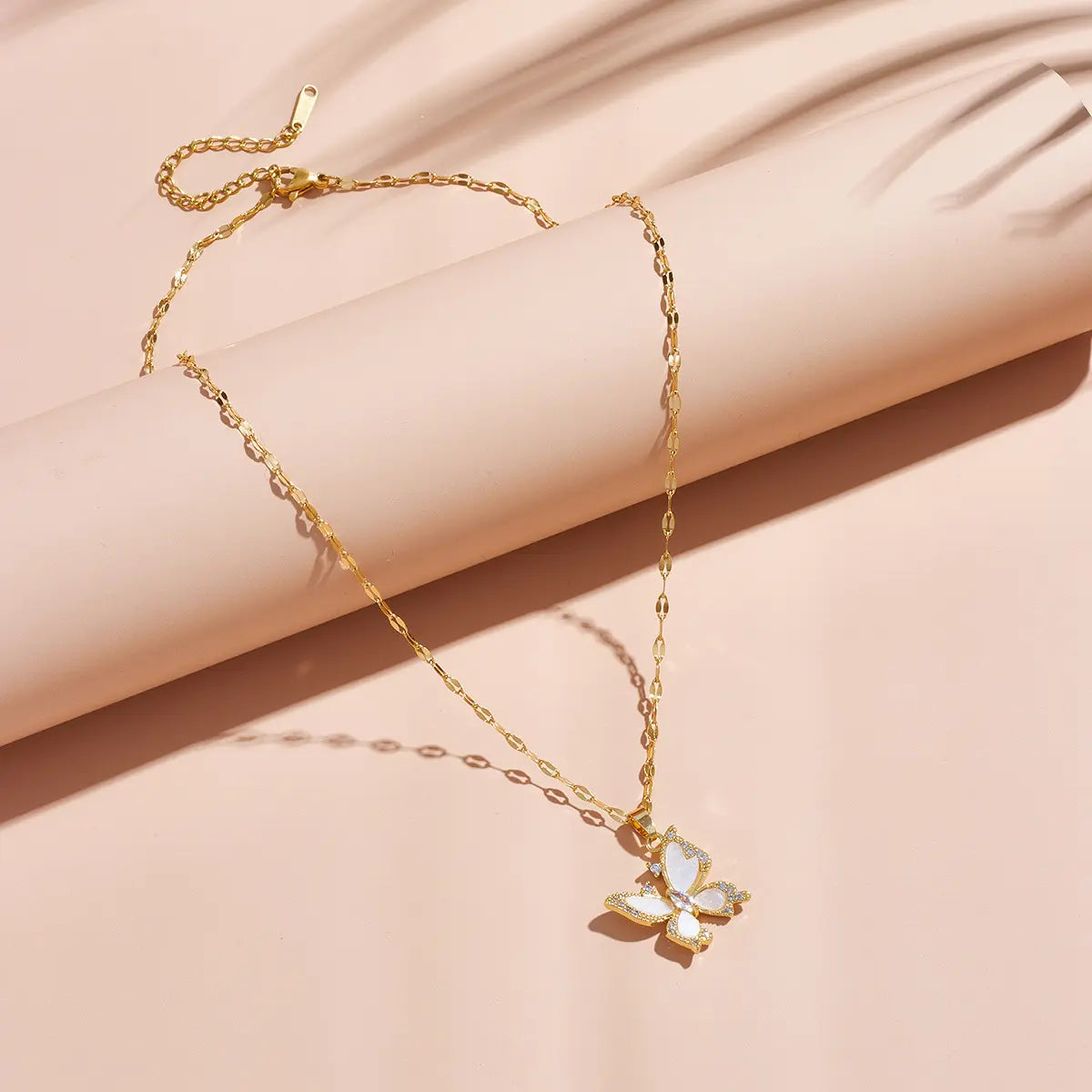 Bijou Papillon 18k gold plated necklace سنسال جوهرة الفراشة