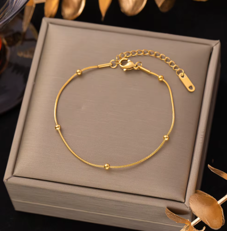 18k gold-plated Eloria bracelet اسوارة ايلوريا