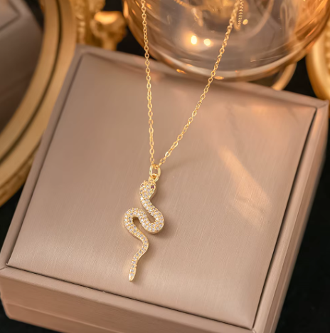 18k gold plated Serpentina necklace سنسال سيربنتينا