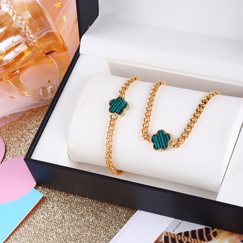 18k gold plated clover set طقم كلوفر سنسال + اسوارة